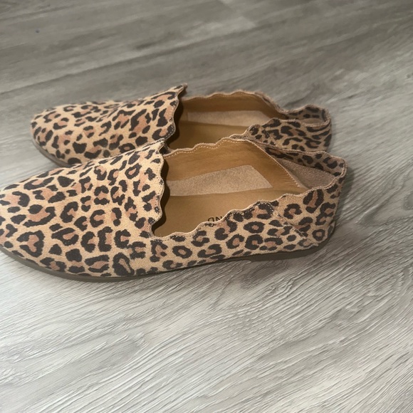 Lucky Brand Flats - Picture 3 of 3